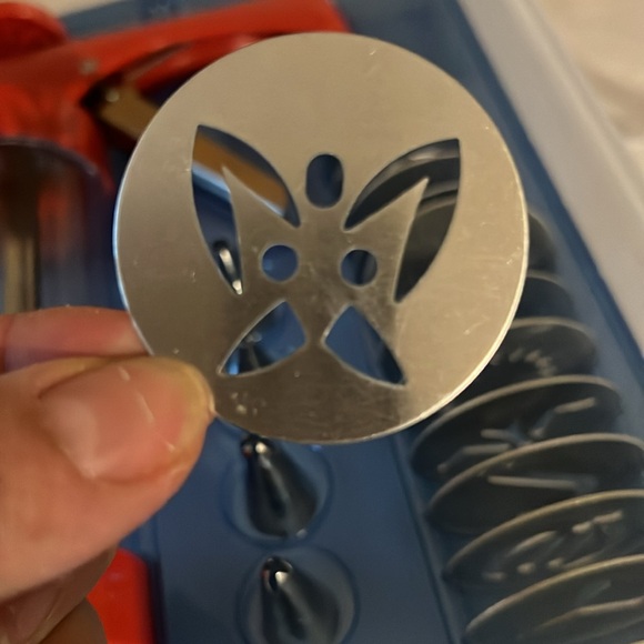 Kuhn Rikon Switzerland Professional Cookie Press and Decorating tips - Picture 11 of 13